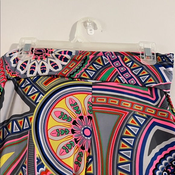 Wide-legged palazzo pants with colorful geometric patterns Size M - Picture 4 of 10